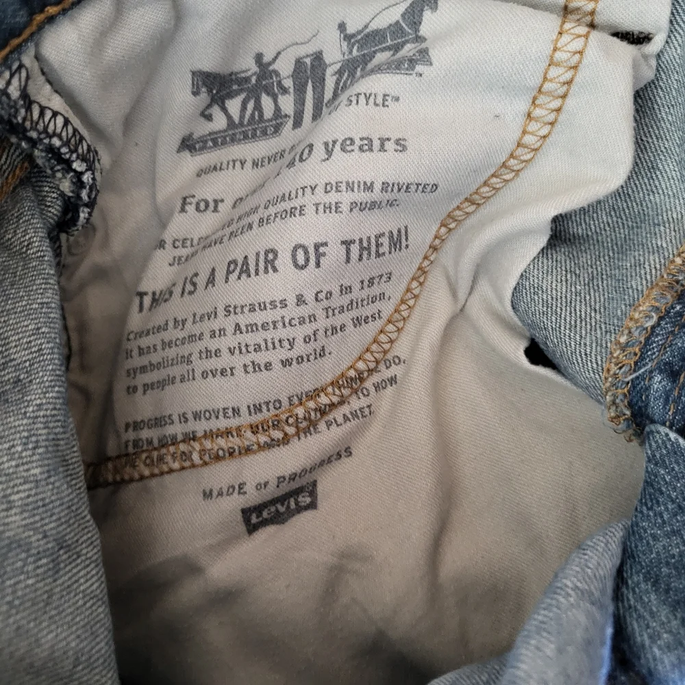 Levis levi jeans